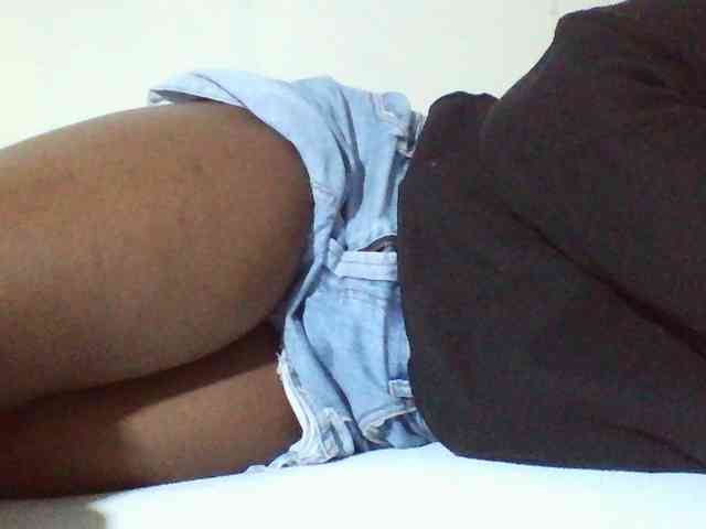 Sexyyves webcam