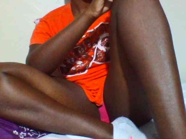 Sexyyves webcam