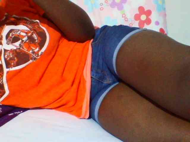 Sexyyves webcam