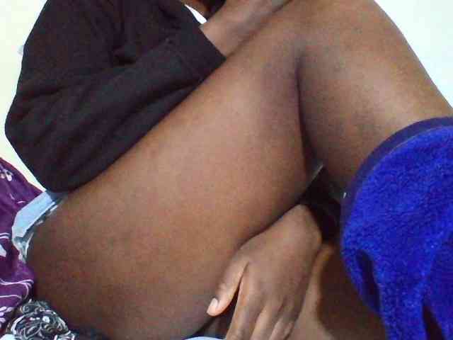 Sexyyves webcam
