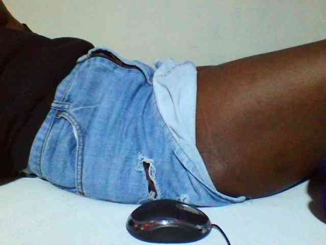 Sexyyves webcam