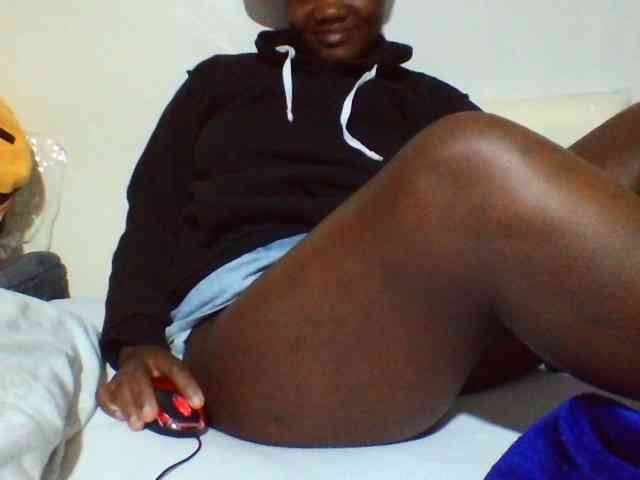 Sexyyves webcam