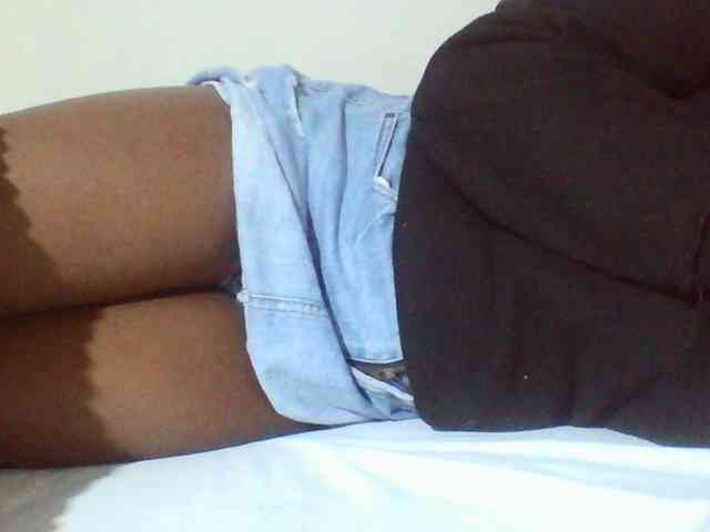 Sexyyves webcam