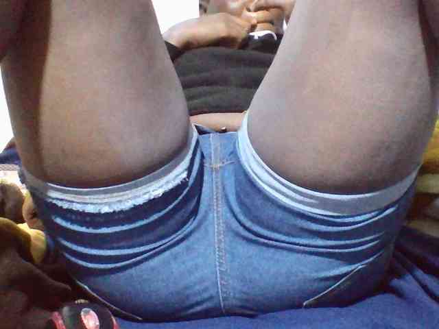 Sexyyves webcam