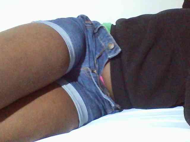 Sexyyves webcam