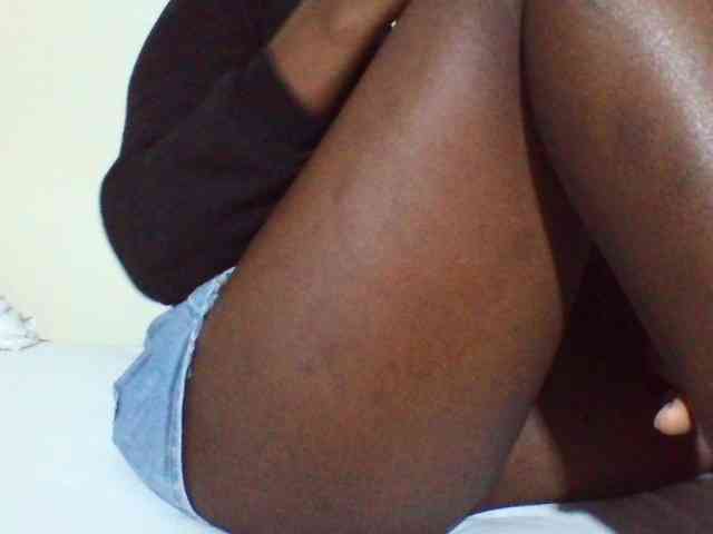 Sexyyves webcam