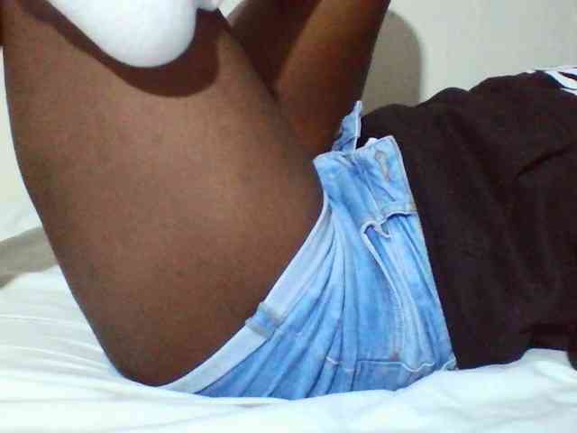 Sexyyves webcam