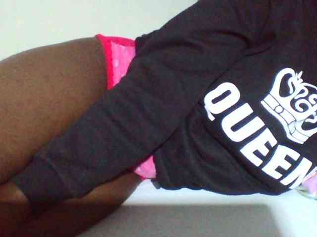 Sexyyves webcam