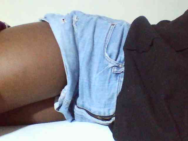 Sexyyves webcam