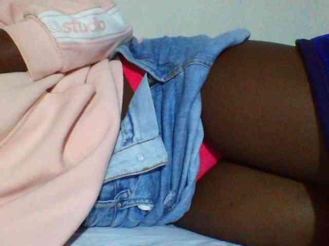 Sexyyves webcam