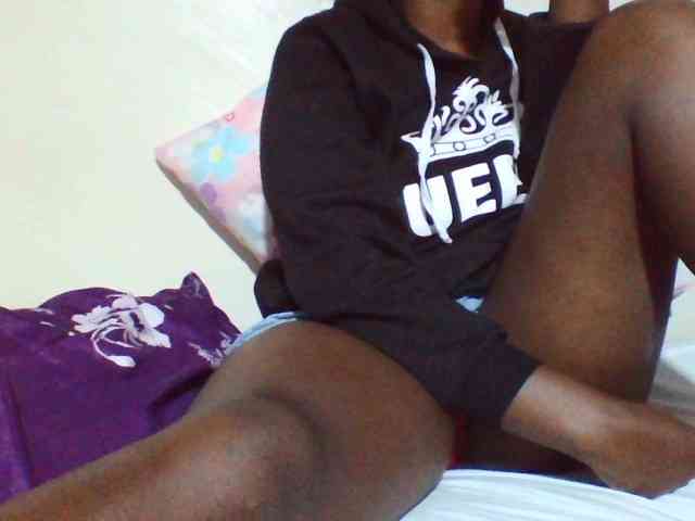 Sexyyves webcam