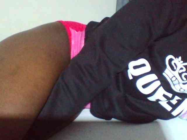 Sexyyves webcam