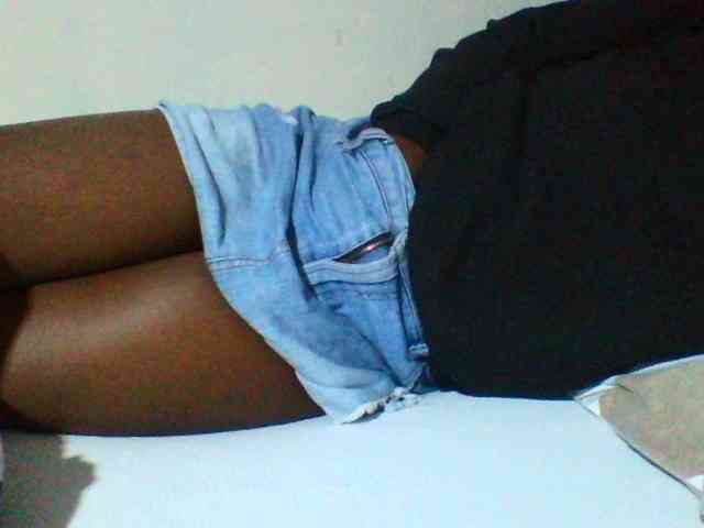Sexyyves webcam
