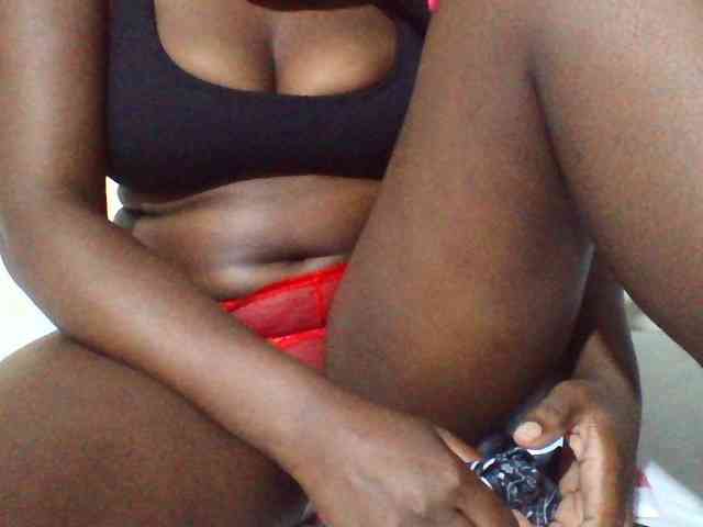 Sexyyves webcam