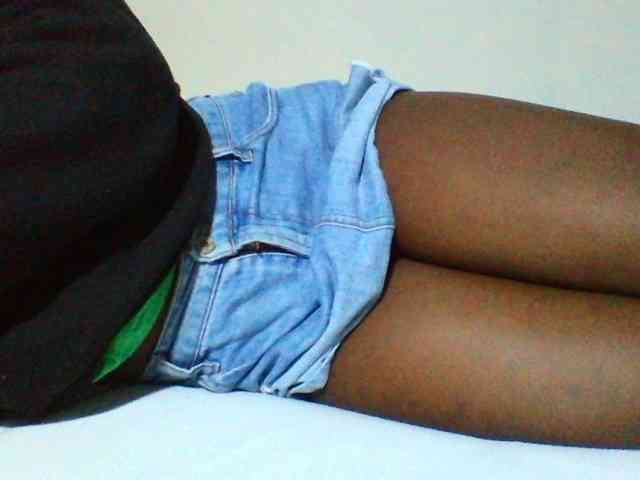 Sexyyves webcam