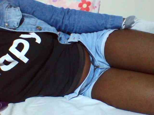 Sexyyves webcam