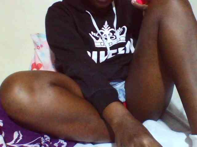 Sexyyves webcam