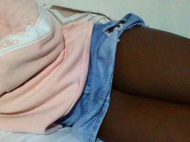 Sexyyves webcam
