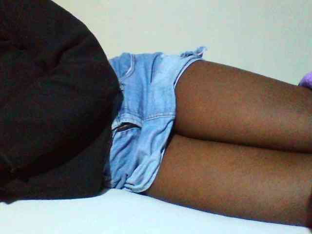 Sexyyves webcam