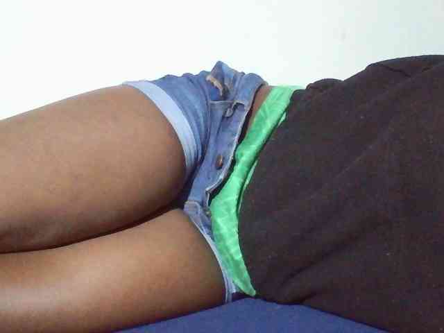 Sexyyves webcam