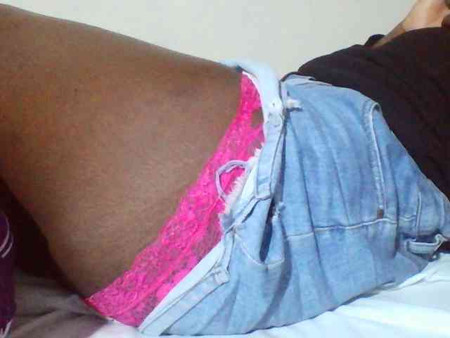 Sexyyves webcam