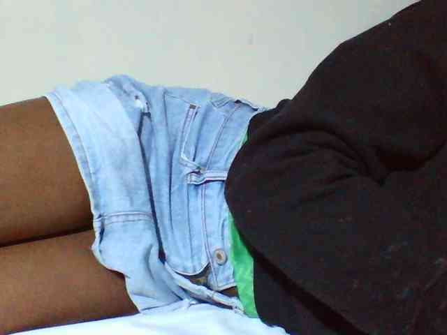 Sexyyves webcam