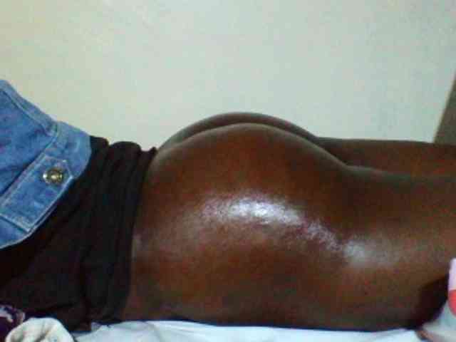 Sexyyves webcam