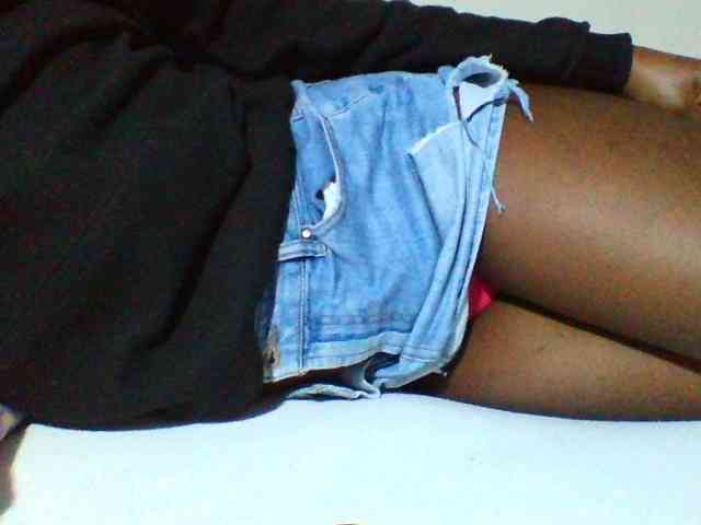 Sexyyves webcam