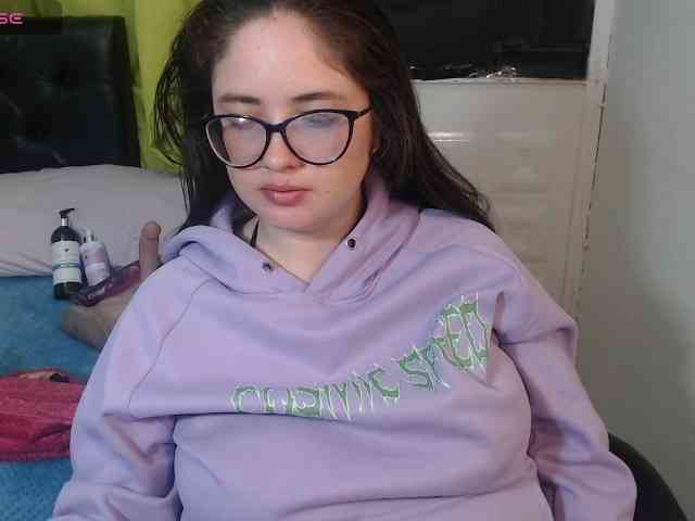 KrystalAdams webcam
