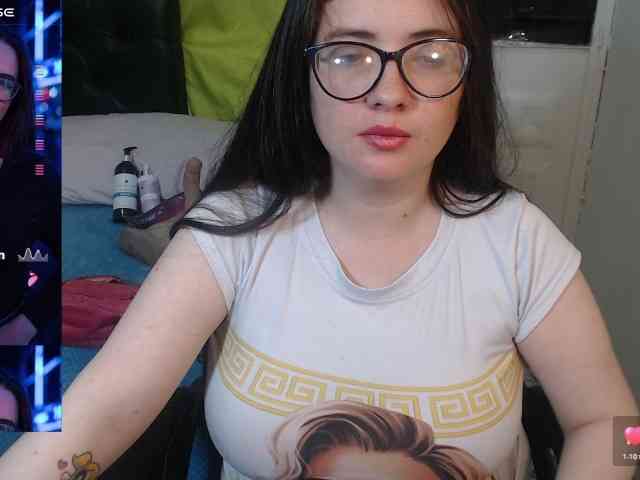 KrystalAdams webcam