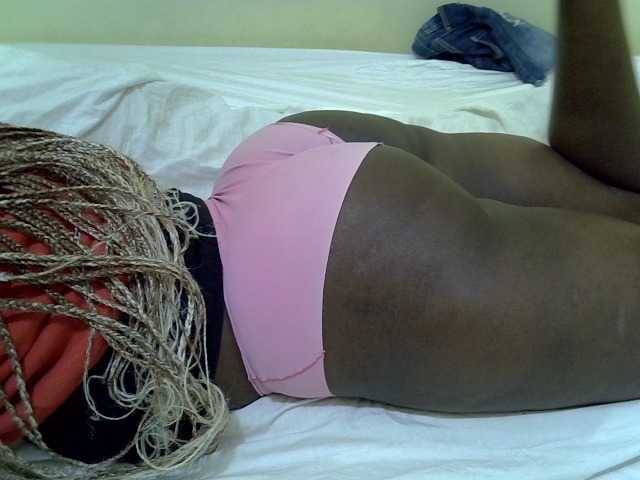 Candilili live cam on BongaCams