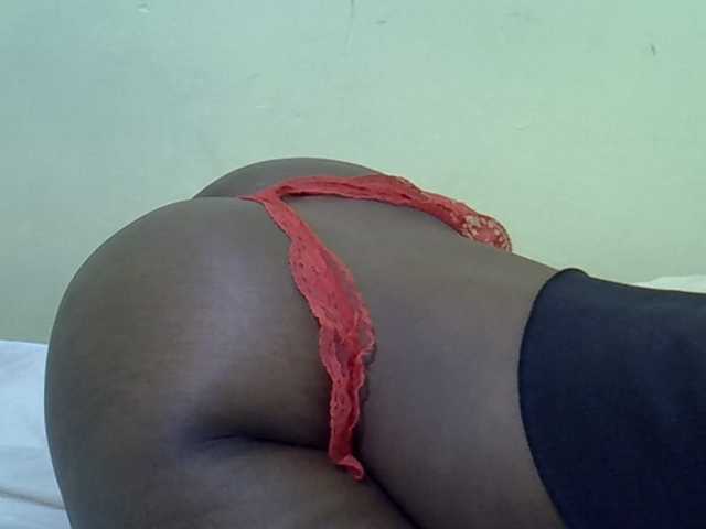 Candilili live cam on BongaCams