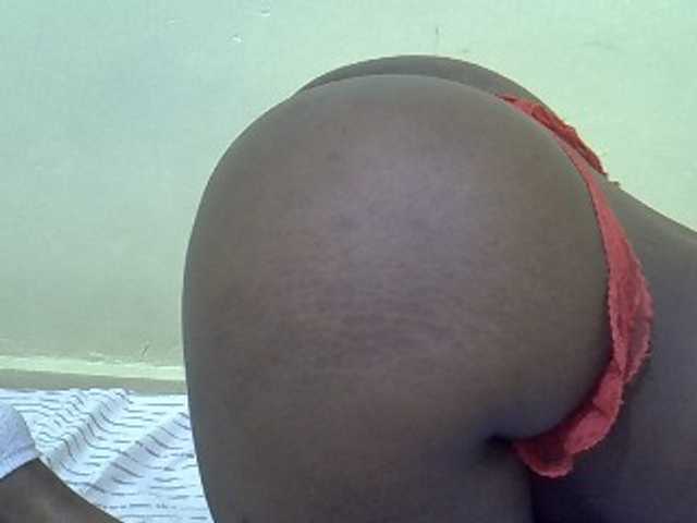 Candilili live cam on BongaCams