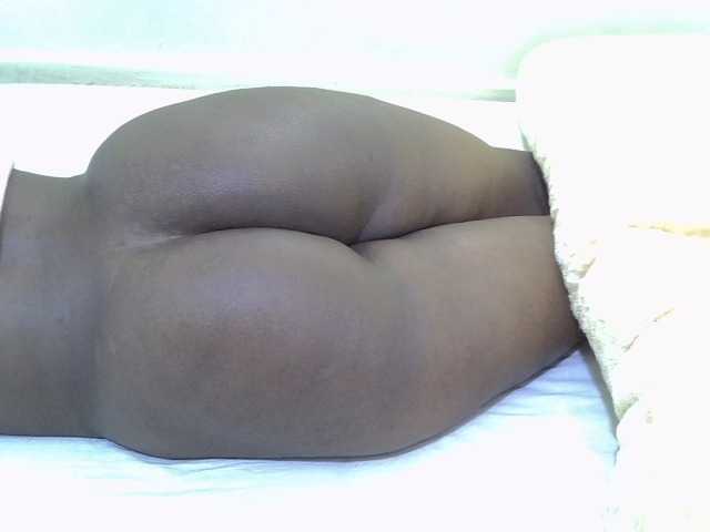 Candilili live cam on BongaCams
