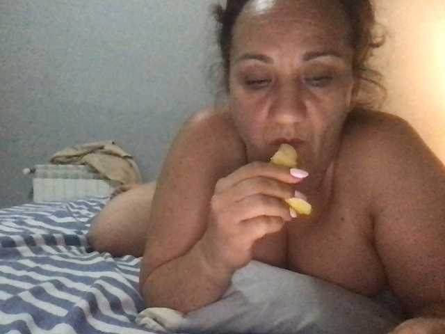 paula19801 live cam on BongaCams