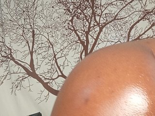 BEENCEE Porn Show