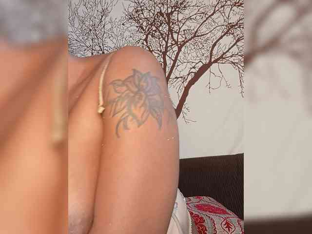 BEENCEE webcam