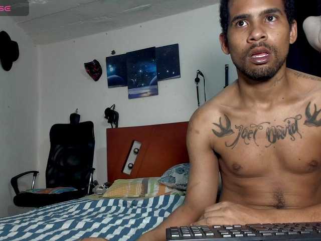 morbo-total69 live cam on BongaCams