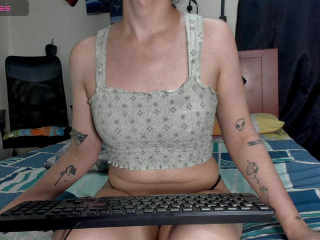 morbo-total69 live cam on BongaCams
