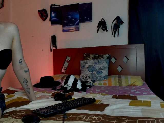 morbo-total69 live cam on BongaCams