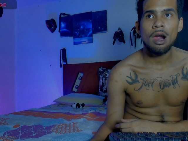 morbo-total69 live cam on BongaCams