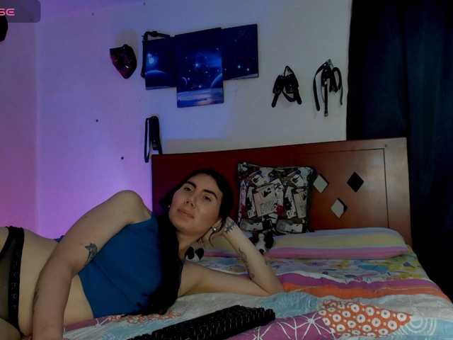 morbo-total69 live cam on BongaCams