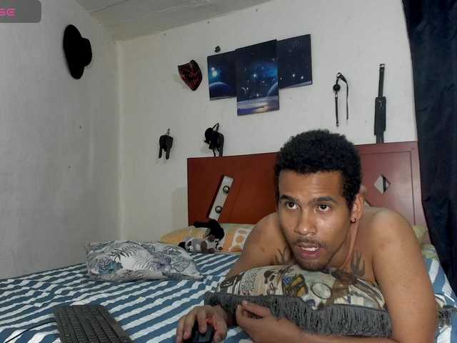 morbo-total69 live cam on BongaCams