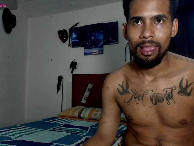 morbo-total69 live cam on BongaCams