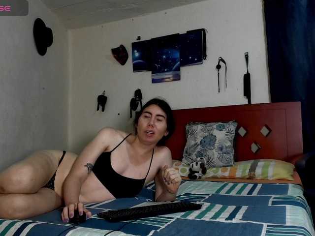 morbo-total69 live cam on BongaCams