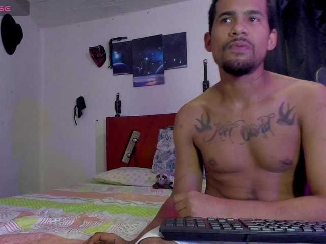 morbo-total69 live cam on BongaCams