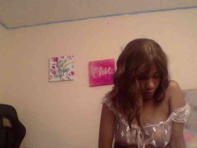 EmmyStars webcam