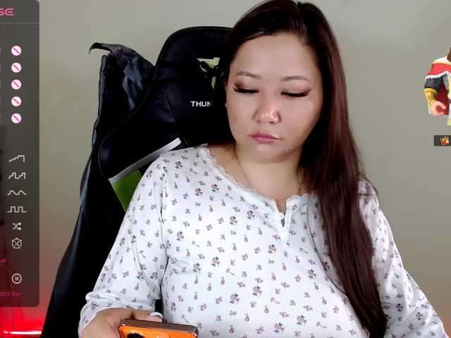 LisaAsianFlower live cam on BongaCams