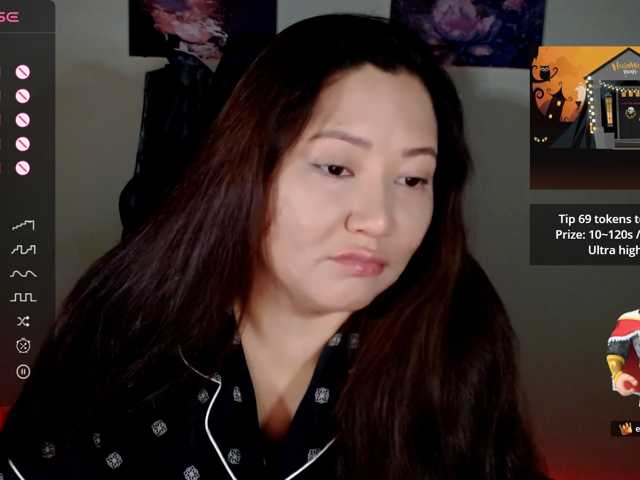 LisaAsianFlower live cam on BongaCams