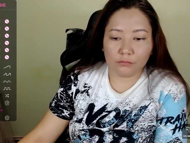 LisaAsianFlower live cam on BongaCams